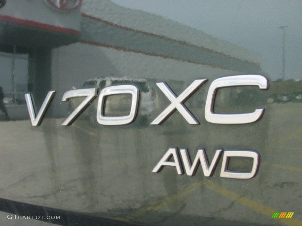 1999 Volvo V70 XC AWD Marks and Logos Photo #78641725