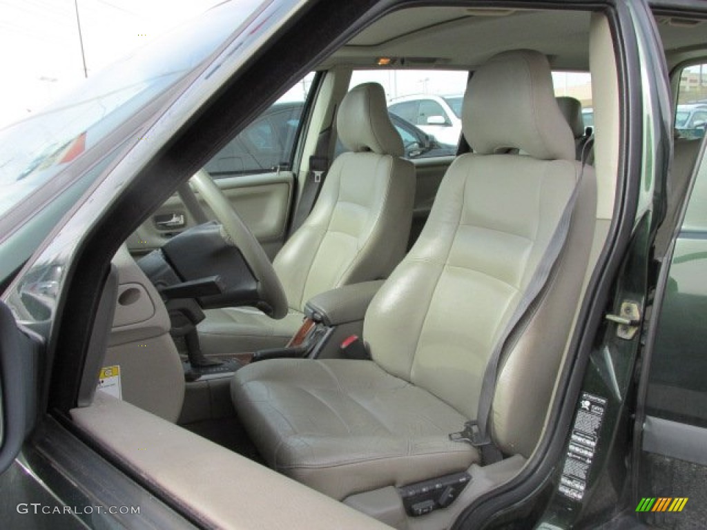 Light Taupe Interior 1999 Volvo V70 XC AWD Photo #78641761