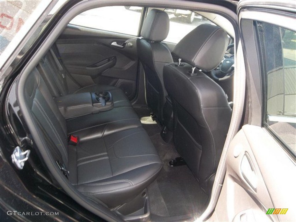 2013 Ford Focus Titanium Hatchback Rear Seat Photo #78644311