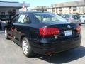 Black - Jetta SE Sedan Photo No. 4