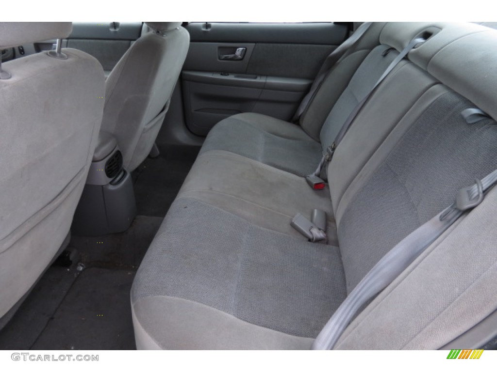 Medium Graphite Interior 2002 Ford Taurus SE Photo #78645712
