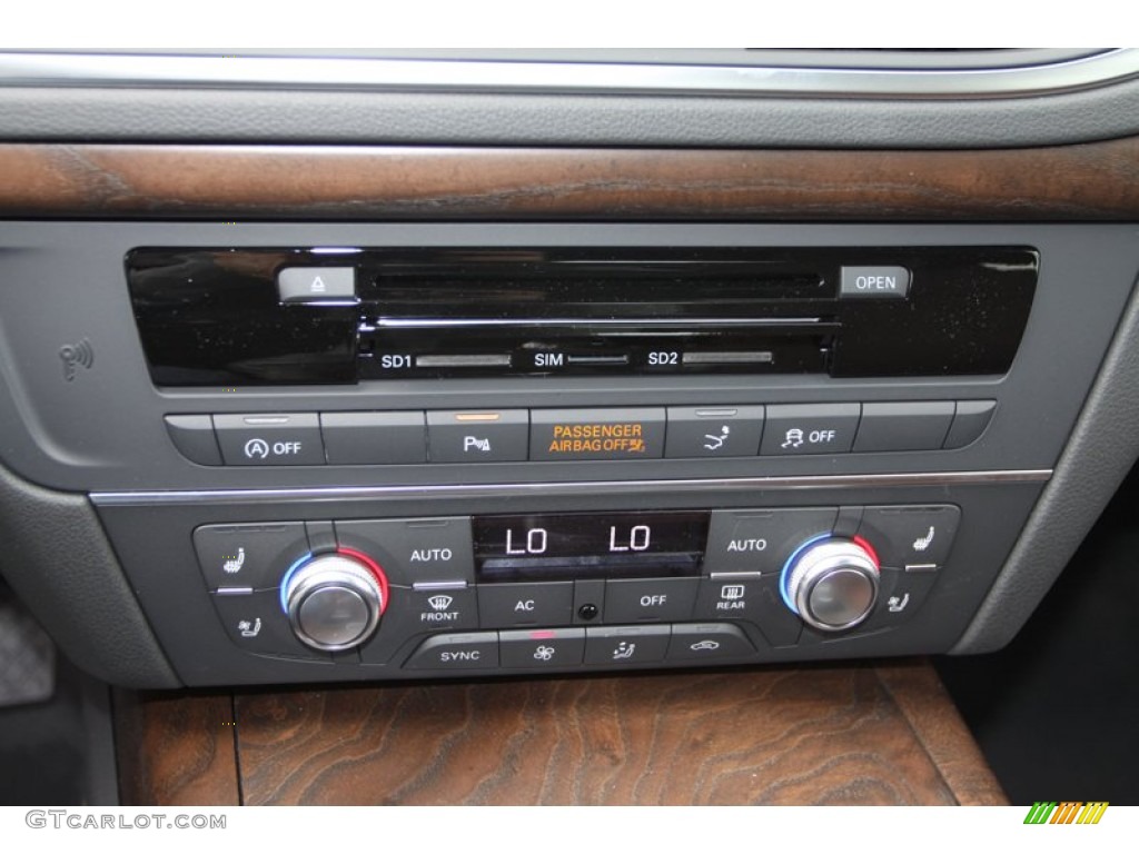 2013 Audi A7 3.0T quattro Premium Controls Photo #78645959