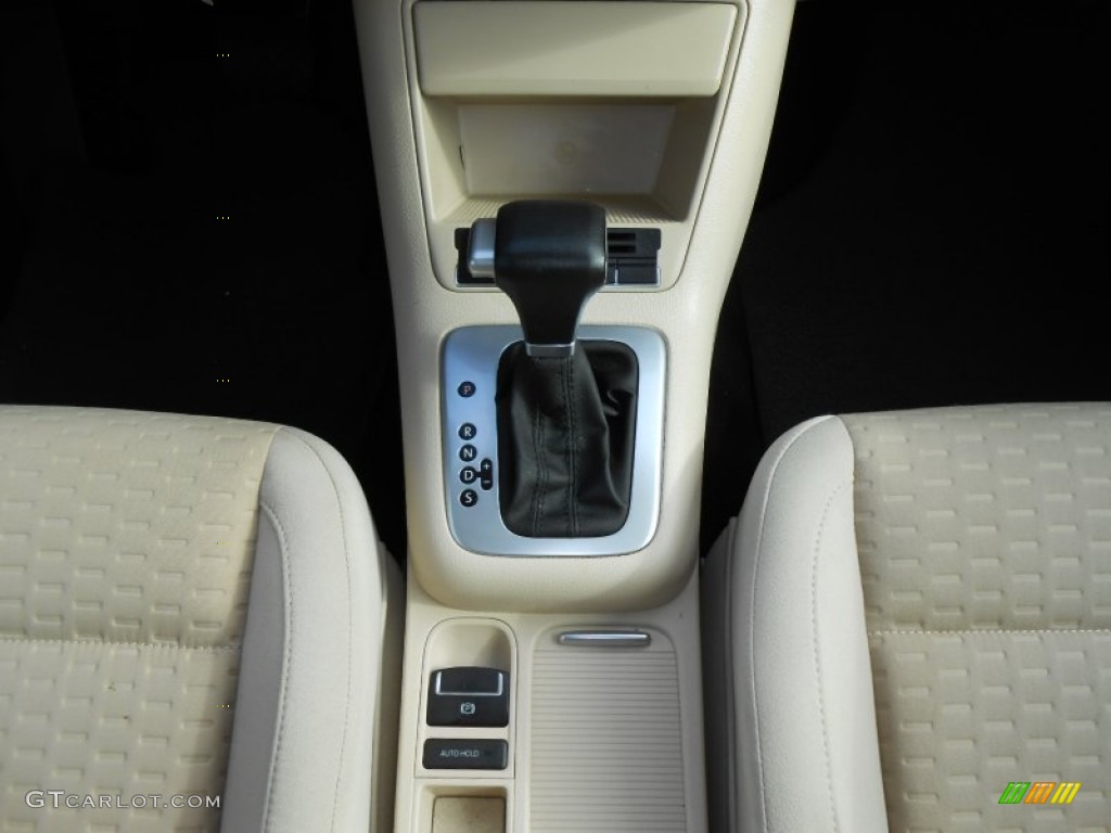 2009 Volkswagen Tiguan SE Transmission Photos