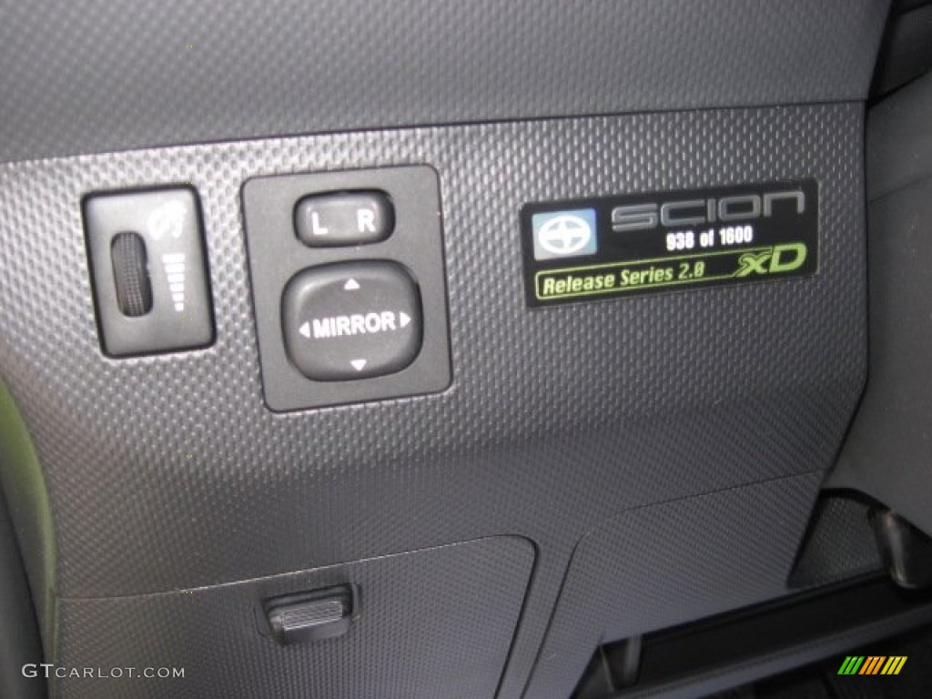 2009 Scion xD Release Series 2.0 Marks and Logos Photo #78647795