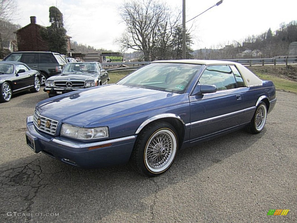 Light Montana Blue 1995 Cadillac Eldorado Standard Eldorado Model Exterior Photo #78649633