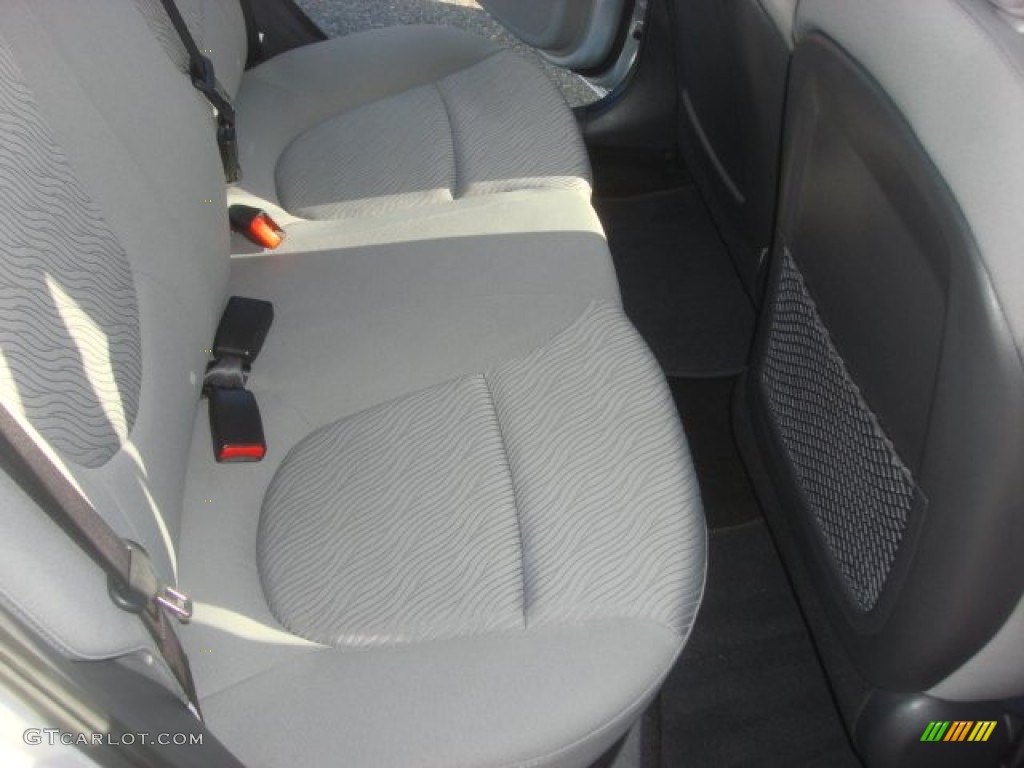 2012 Accent GLS 4 Door - Ironman Silver / Gray photo #12