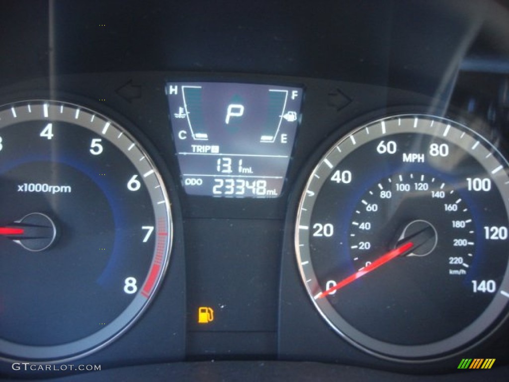 2012 Accent GLS 4 Door - Ironman Silver / Gray photo #17