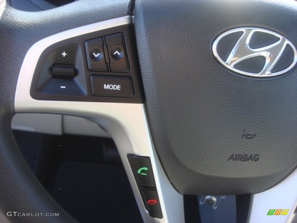 2012 Accent GLS 4 Door - Ironman Silver / Gray photo #22