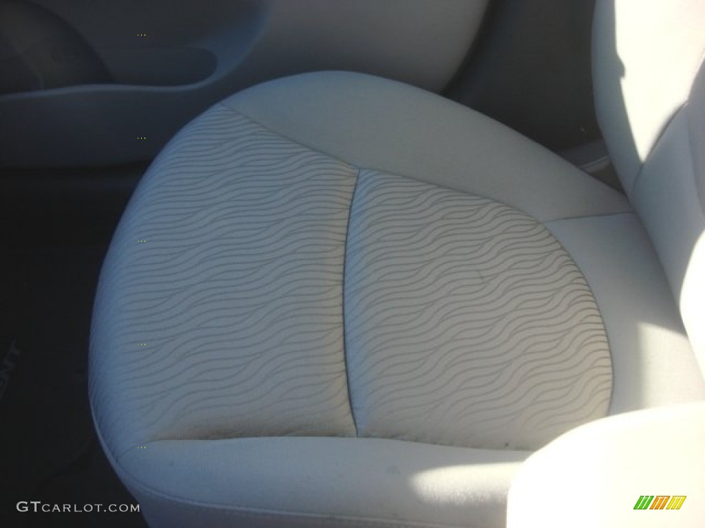 2012 Accent GLS 4 Door - Ironman Silver / Gray photo #24