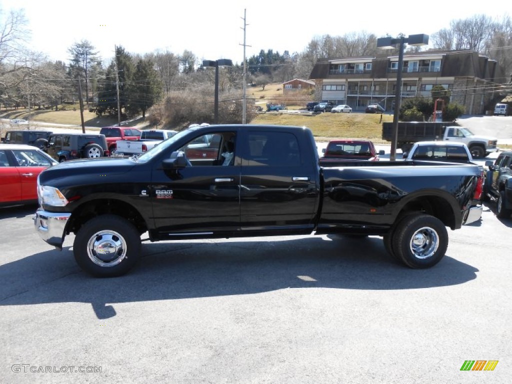 2012 Ram 3500 HD Big Horn Crew Cab 4x4 Dually - Black / Dark Slate/Medium Graystone photo #4