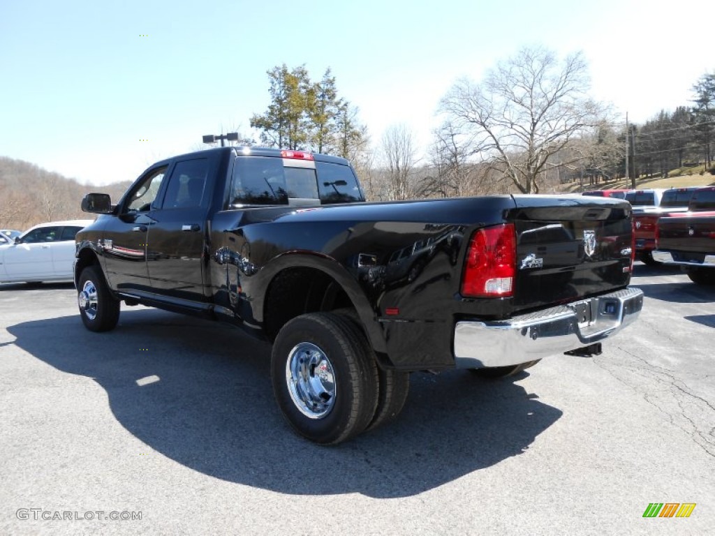 2012 Ram 3500 HD Big Horn Crew Cab 4x4 Dually - Black / Dark Slate/Medium Graystone photo #5