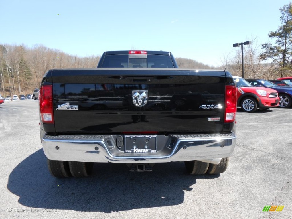 2012 Ram 3500 HD Big Horn Crew Cab 4x4 Dually - Black / Dark Slate/Medium Graystone photo #6
