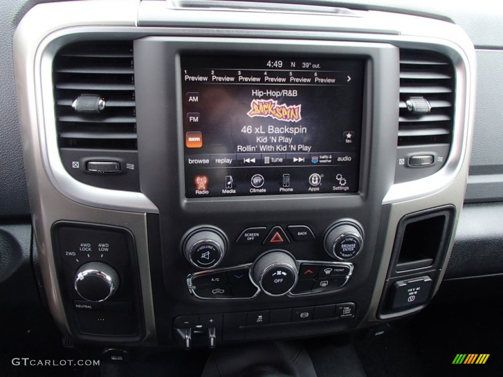 2013 Ram 2500 Big Horn Crew Cab 4x4 Controls Photo #78651871