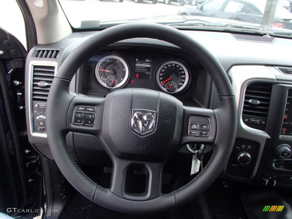 2013 Ram 2500 Big Horn Crew Cab 4x4 Black/Diesel Gray Steering Wheel Photo #78651915