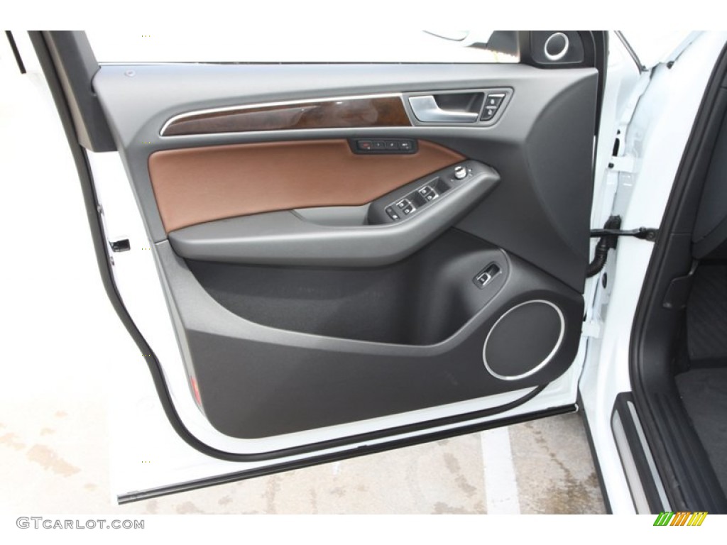 2013 Audi Q5 2.0 TFSI quattro Chestnut Brown Door Panel Photo #78652069