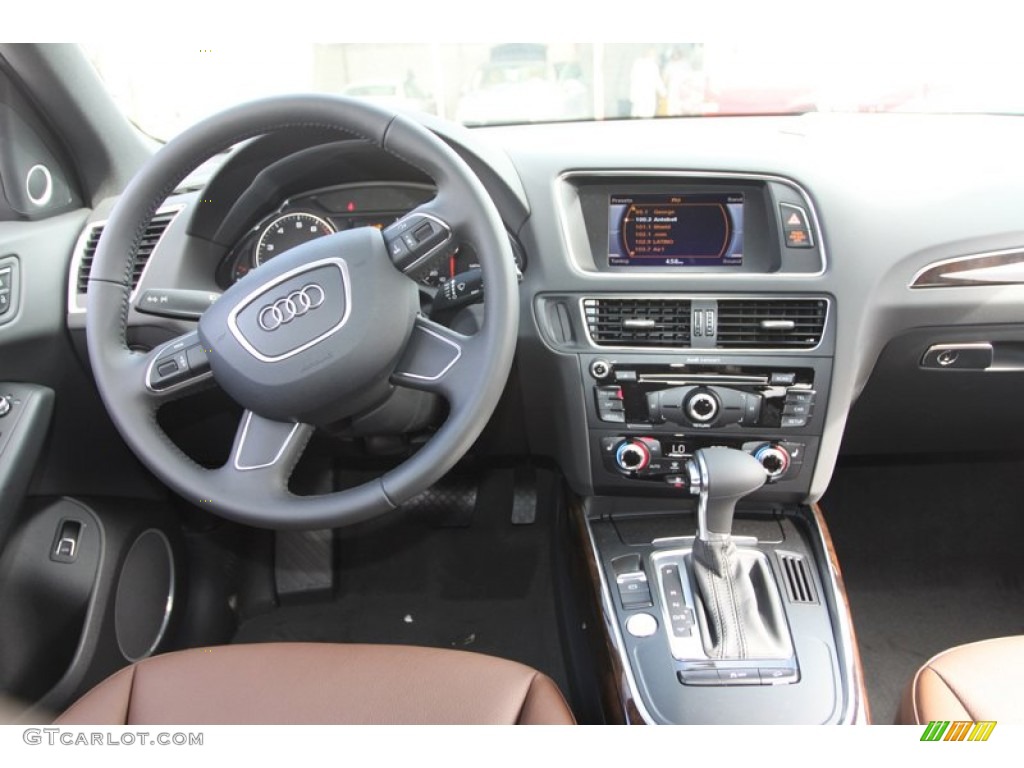 2013 Audi Q5 2.0 TFSI quattro Chestnut Brown Dashboard Photo #78652174