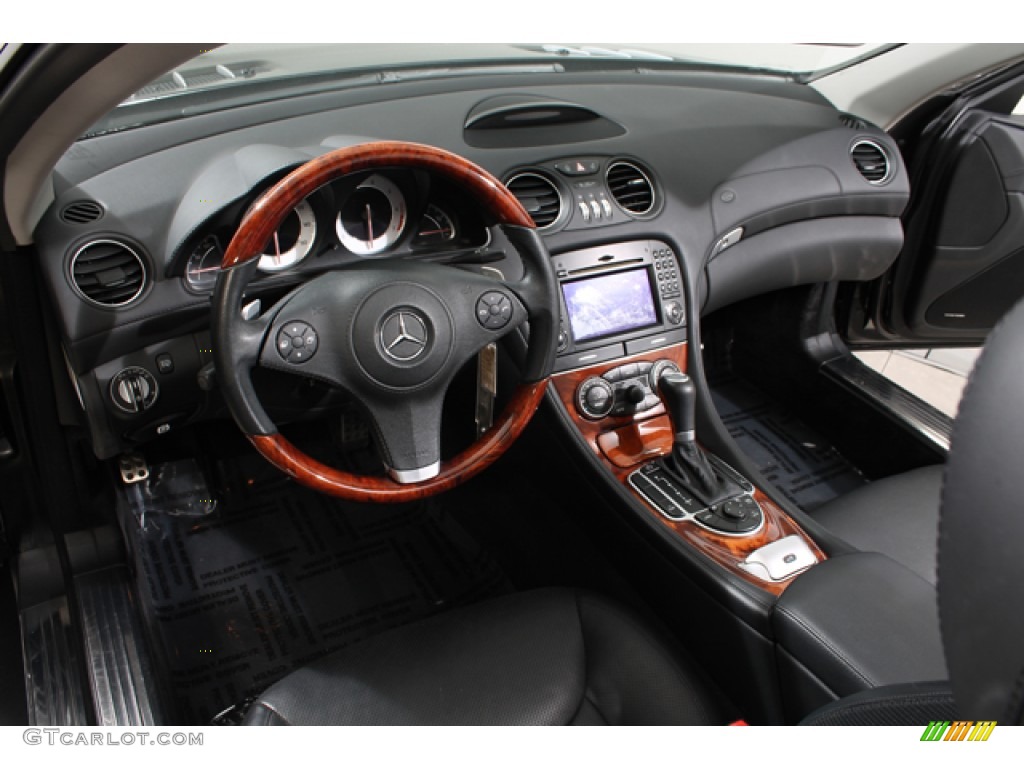 2009 Mercedes-Benz SL 550 Roadster Black Dashboard Photo #78655065