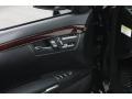 Black - S 550 4Matic Sedan Photo No. 17
