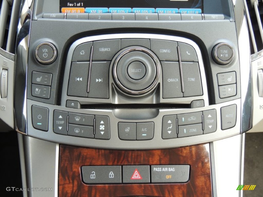 2013 Buick LaCrosse FWD Controls Photo #78656483