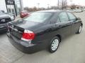 Black - Camry LE Photo No. 7