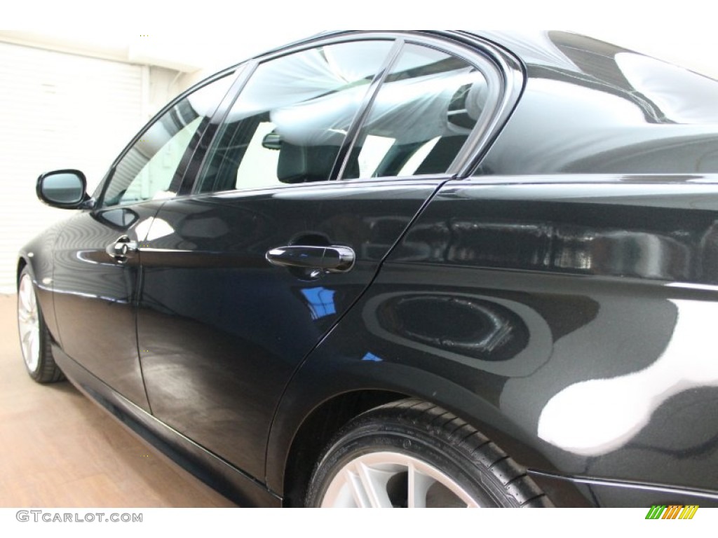 2010 3 Series 335i Sedan - Black Sapphire Metallic / Black photo #9