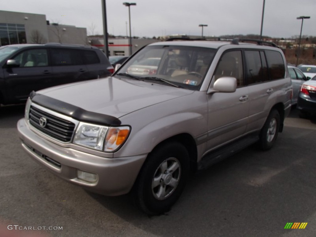 1998 Land Cruiser  - Champagne Pearl / Oak photo #3