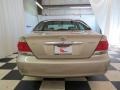 Desert Sand Mica - Camry LE Photo No. 28