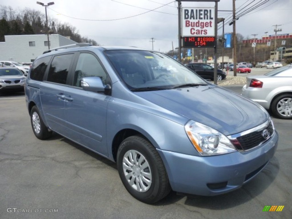 Glacier Blue Kia Sedona