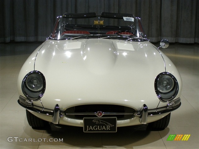 1966 Jaguar 4.2 E-Type Convertible LHD, White / Red, Front 1966 Jaguar E-Type XKE 4.2 Roadster Parts
