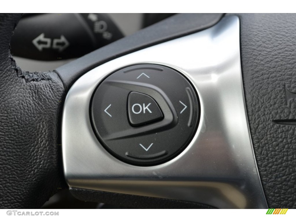 2013 Focus SE Hatchback - Sterling Gray / Charcoal Black photo #25
