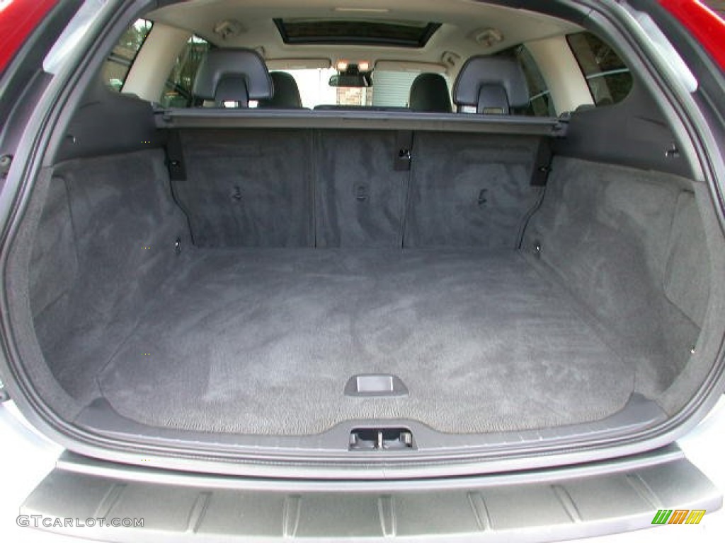 2012 Volvo XC60 3.2 AWD Trunk Photo #78660497