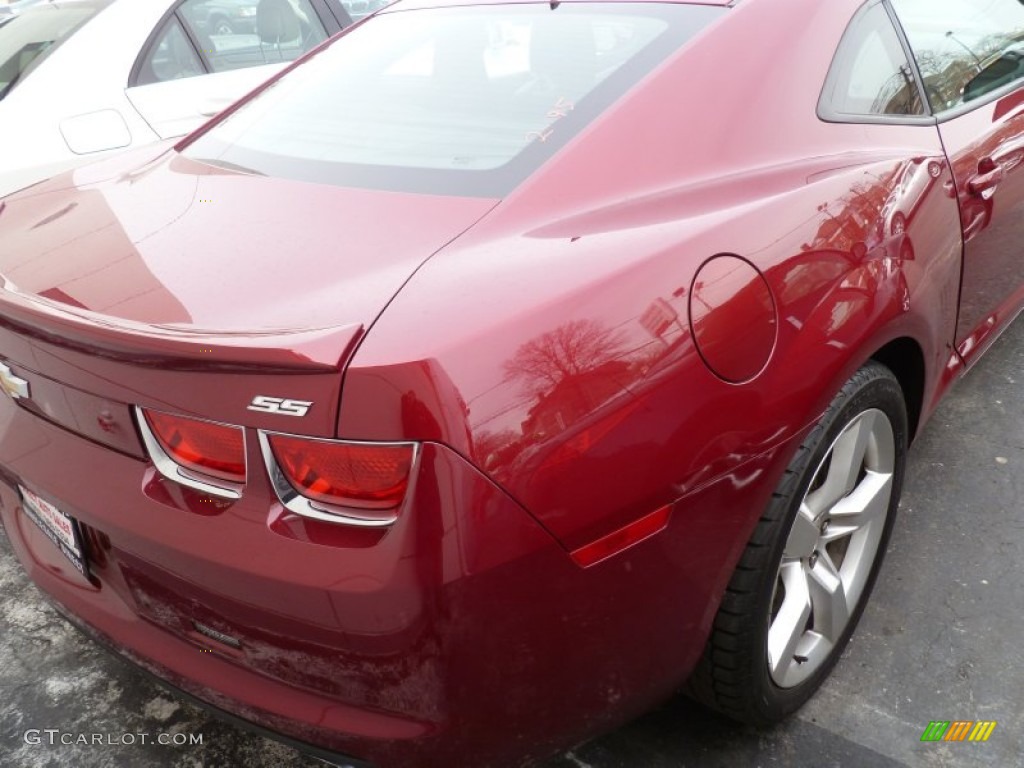 2010 Camaro SS Coupe - Red Jewel Tintcoat / Beige photo #5