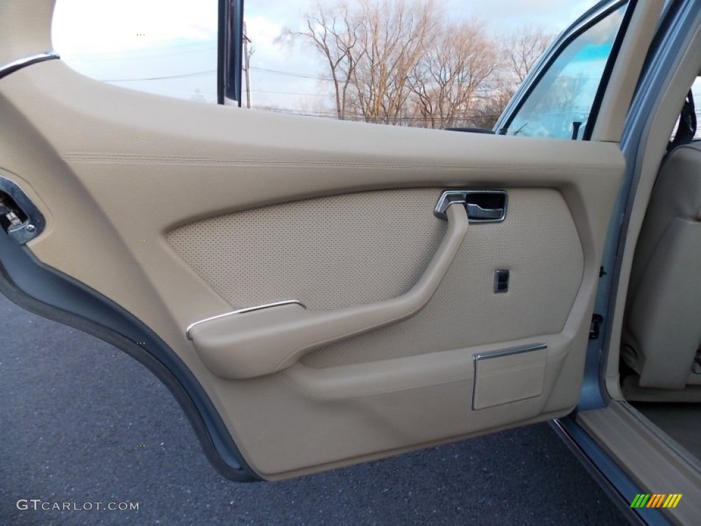 1980 Mercedes-Benz S Class 450 SEL Beige Door Panel Photo #78663502