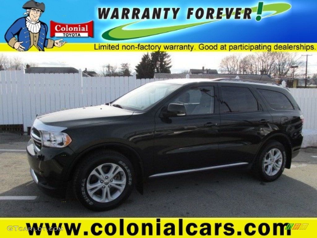 Natural Green Pearl Dodge Durango