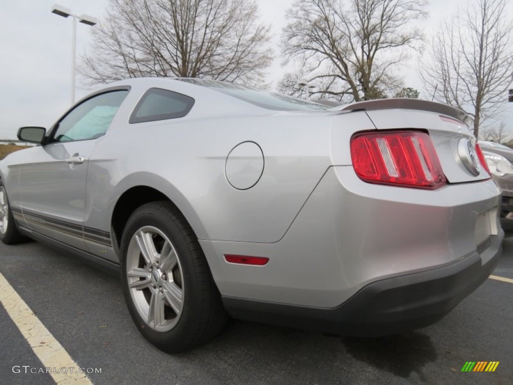 2010 Mustang V6 Coupe - Brilliant Silver Metallic / Charcoal Black photo #2