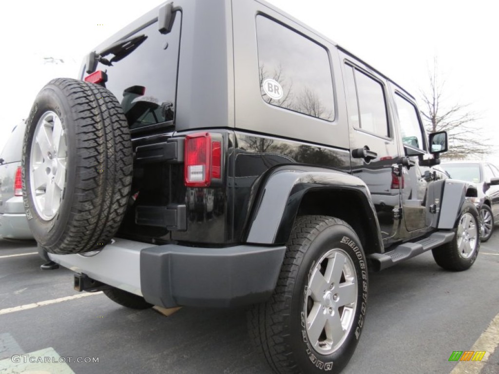 Black 2010 Jeep Wrangler Unlimited Sahara 4x4 Exterior Photo #78665128