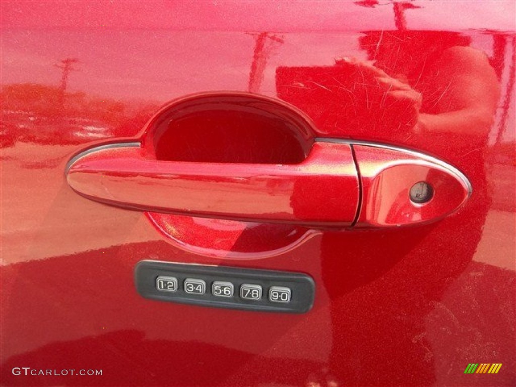 2010 Escape Limited V6 - Sangria Red Metallic / Charcoal Black photo #17
