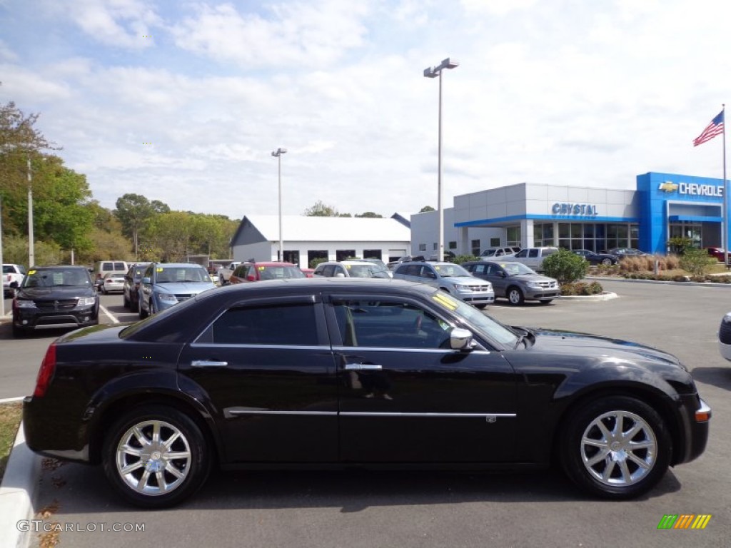 2010 300 C HEMI - Black / Dark Khaki/Light Graystone photo #9