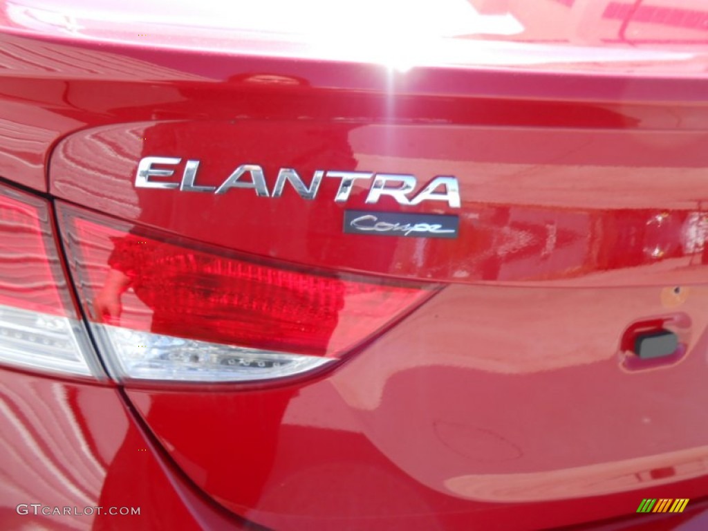 2013 Elantra Coupe SE - Volcanic Red / Gray photo #14