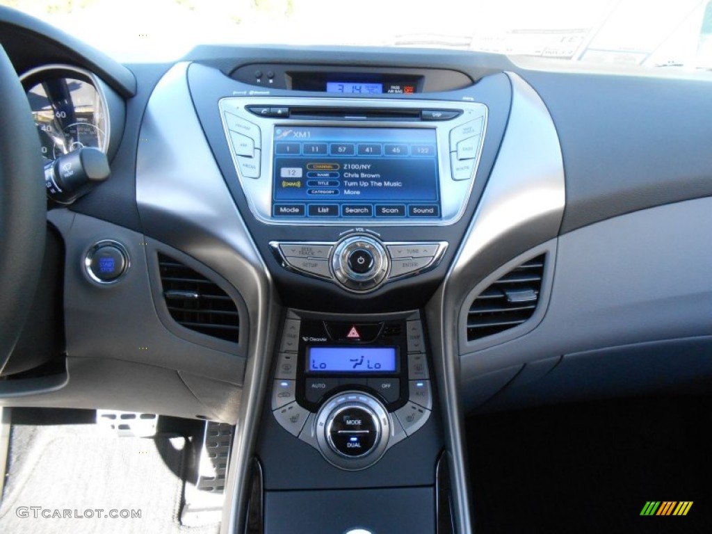 2013 Hyundai Elantra Coupe SE Controls Photo #78666384