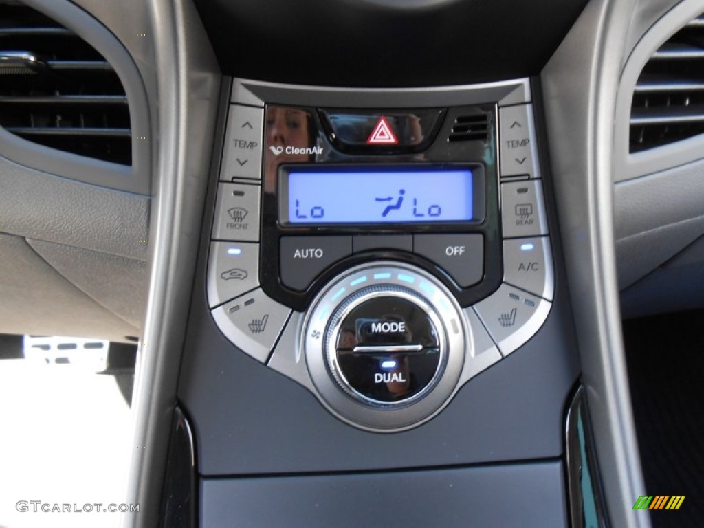 2013 Hyundai Elantra Coupe SE Controls Photo #78666426