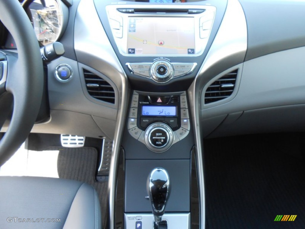 2013 Elantra Coupe SE - Titanium Gray Metallic / Gray photo #25