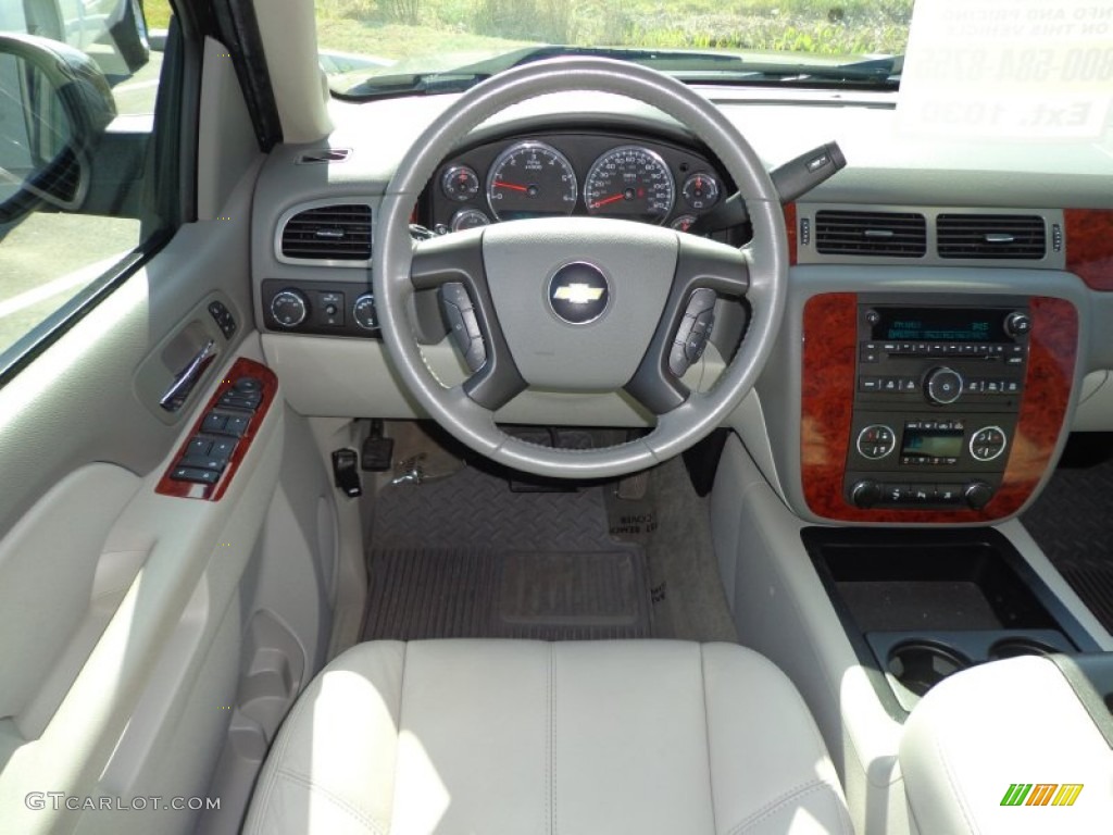 2010 Silverado 1500 LTZ Crew Cab 4x4 - Taupe Gray Metallic / Light Titanium/Dark Titanium photo #6