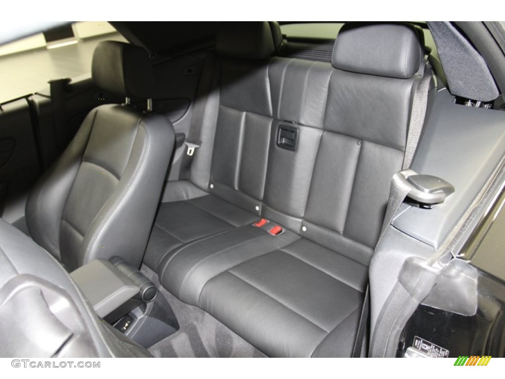 2011 BMW 1 Series 135i Convertible Rear Seat Photo #78670306