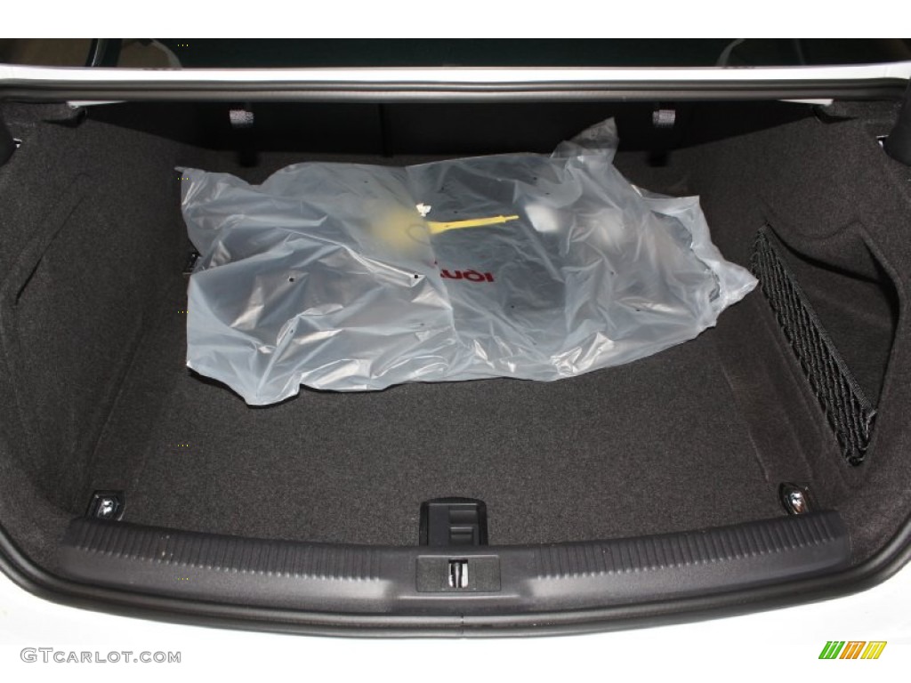 2013 Audi A4 2.0T quattro Sedan Trunk Photo #78670732