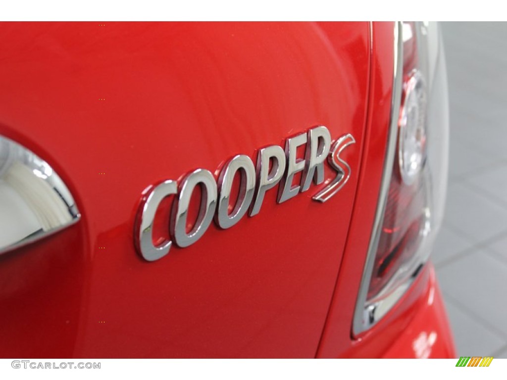 2009 Mini Cooper S Convertible Marks and Logos Photos