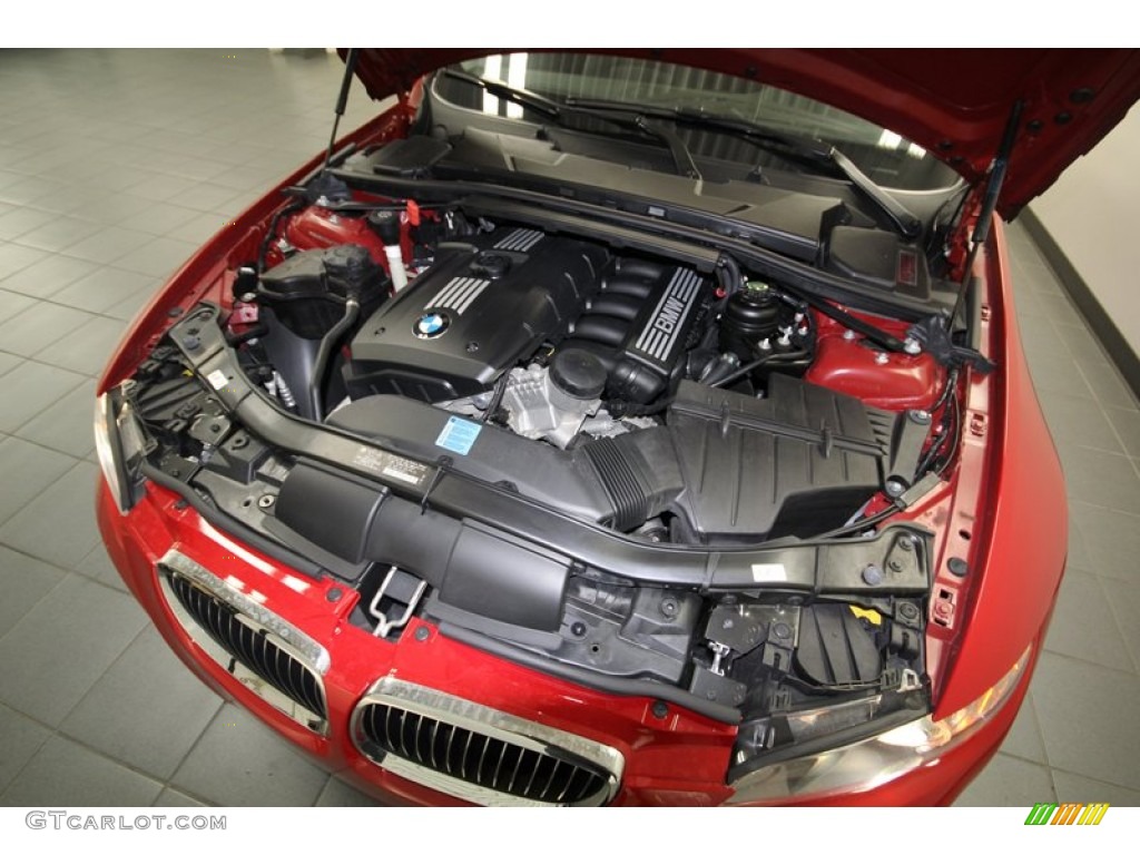 2010 BMW 3 Series 328i Coupe Engine Photos