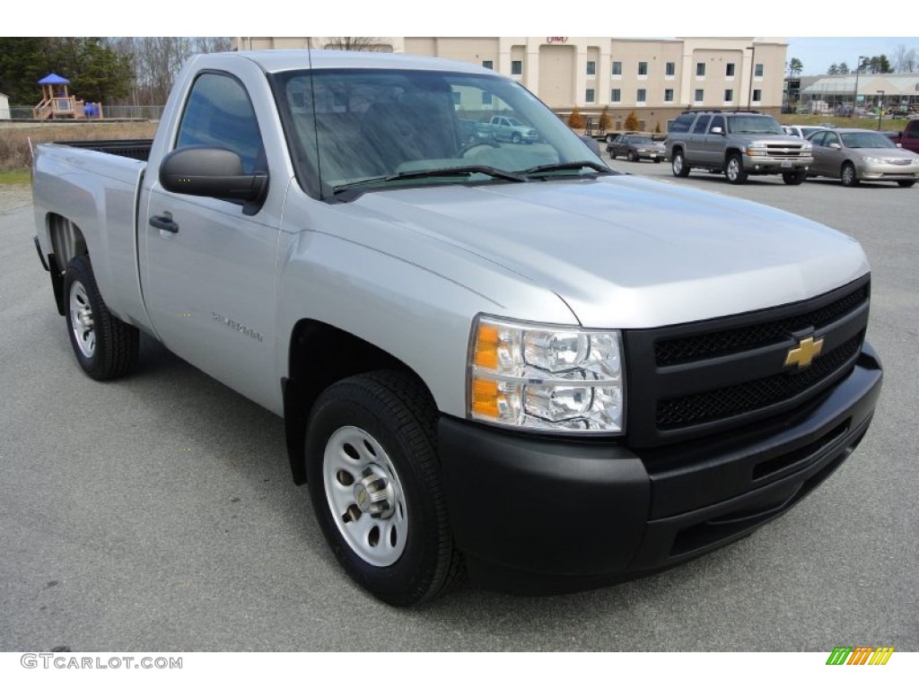 Sheer Silver Metallic Chevrolet Silverado 1500