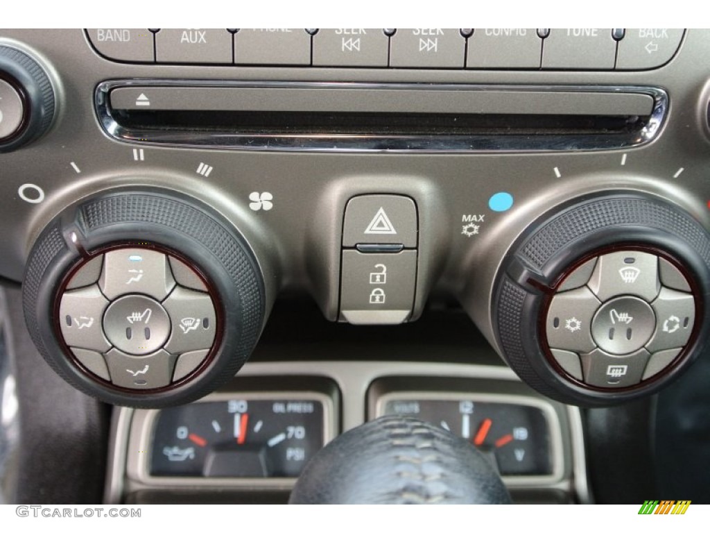 2011 Chevrolet Camaro SS/RS Coupe Controls Photo #78673402