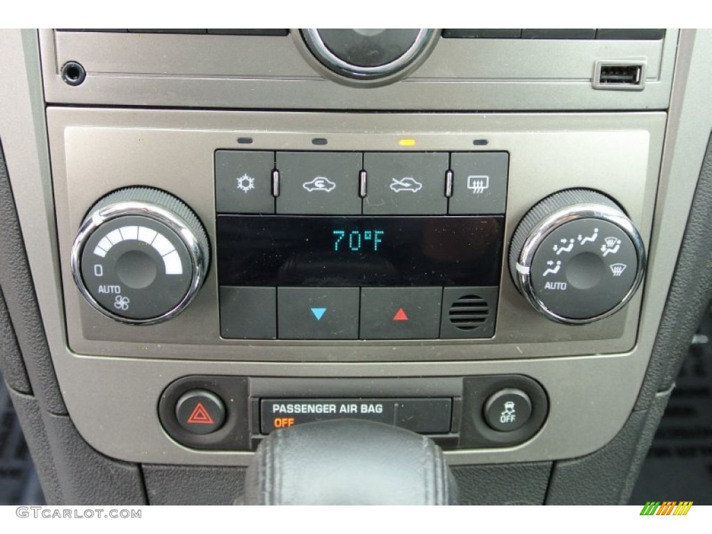 2012 Chevrolet Malibu LTZ Controls Photo #78675088